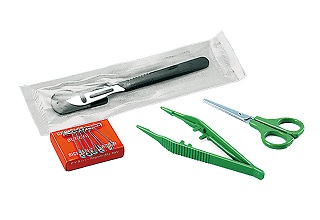 SET DI STRUMENTI SOS MONOUSO IN PLASTICA - Farmamood